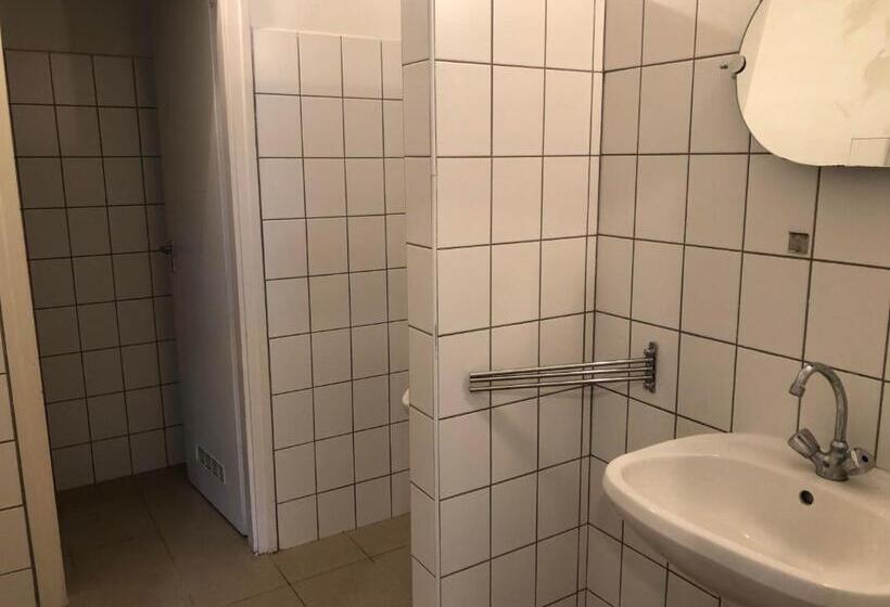 Beach Hostel Balatonboglár