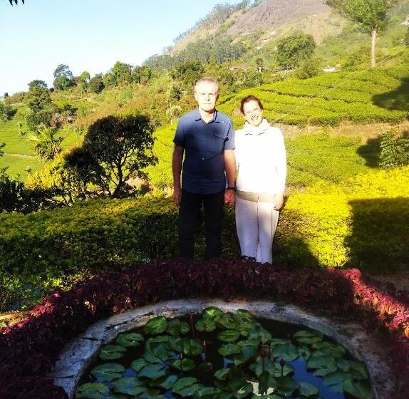 ベッドアンドブレックファースト Blackcherry Munnar