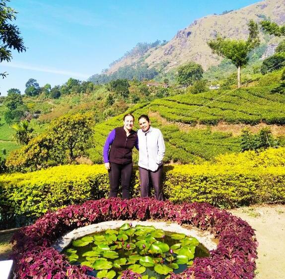 ベッドアンドブレックファースト Blackcherry Munnar