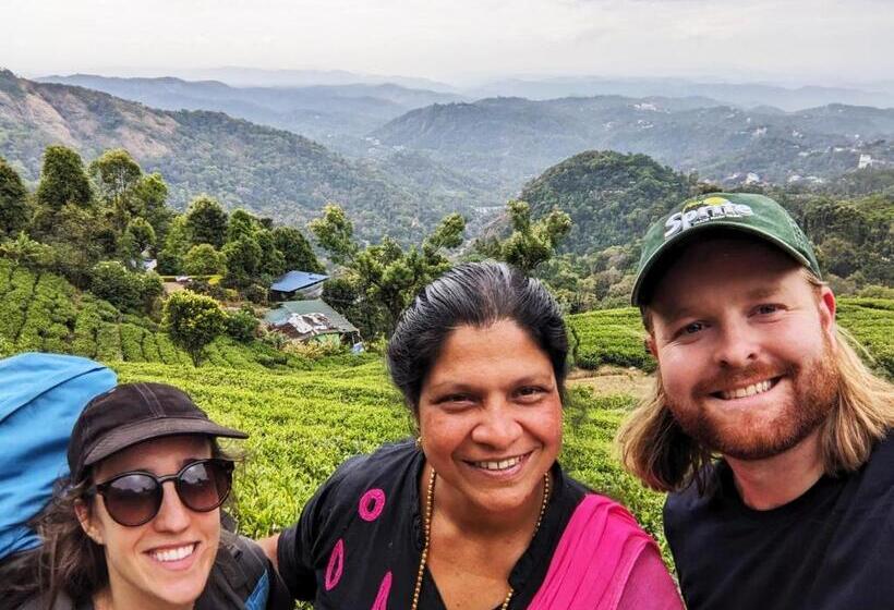 ベッドアンドブレックファースト Blackcherry Munnar