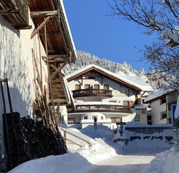 تختخواب و صبحانه Chalet Elfriede