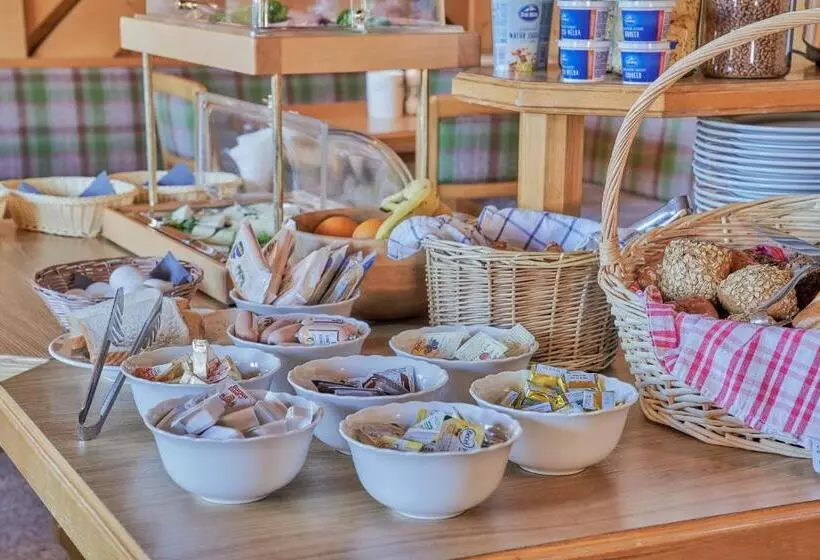 Aamiaismajoitus (B&B) Chalet Elfriede