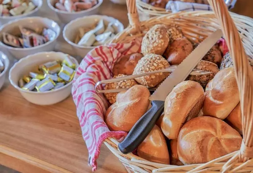 Aamiaismajoitus (B&B) Chalet Elfriede