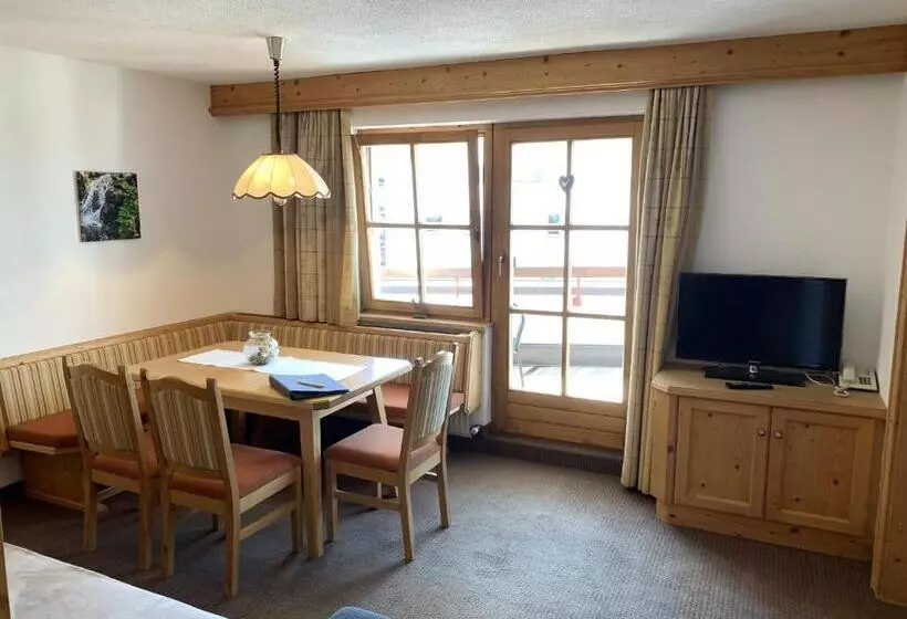 Aamiaismajoitus (B&B) Chalet Elfriede