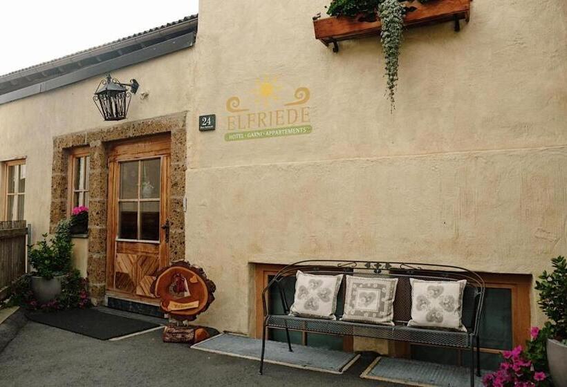 تختخواب و صبحانه Chalet Elfriede