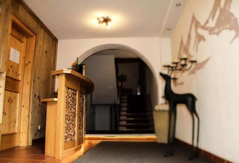 Aamiaismajoitus (B&B) Chalet Elfriede