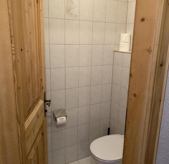 تختخواب و صبحانه Chalet Elfriede