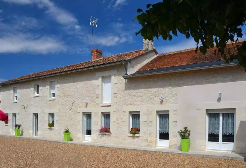 Aamiaismajoitus (B&B) Château Vert