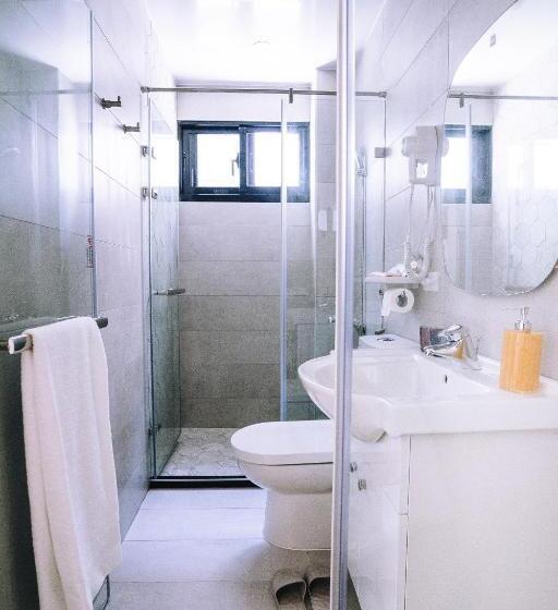 تختخواب و صبحانه 禾田遇民宿 Hetianyu