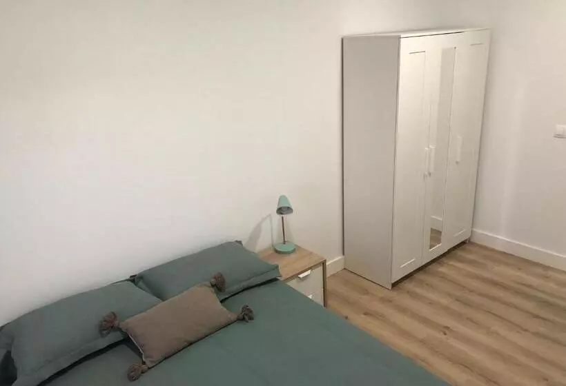 ベッドアンドブレックファースト La Maison Del Gállego