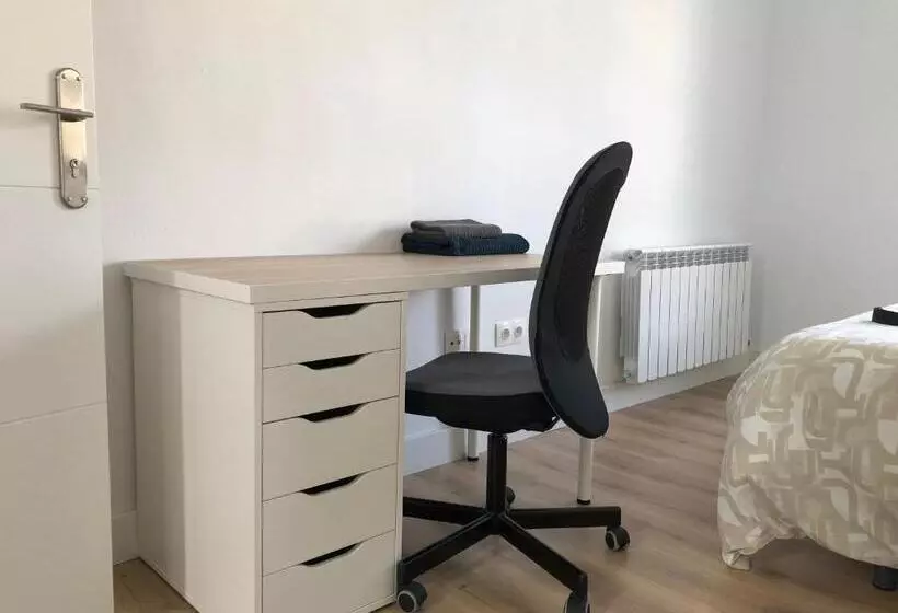 ベッドアンドブレックファースト La Maison Del Gállego