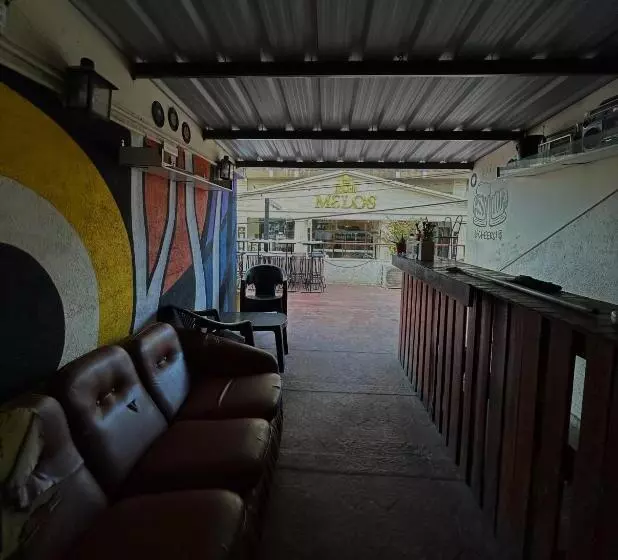 Central Paz Hostel