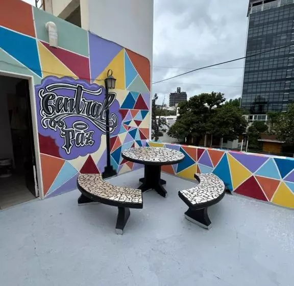 Central Paz Hostel