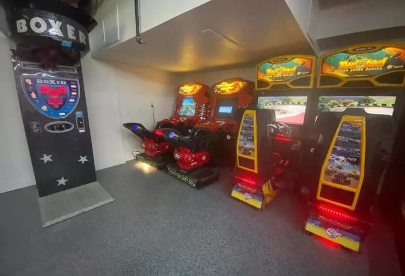 Condo Avec Parc Aquatique !