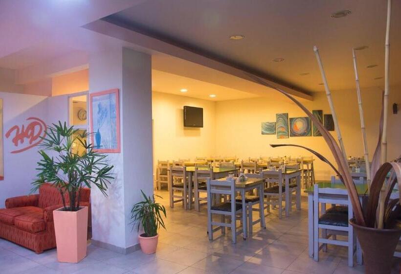 酒店 9 De Diciembre