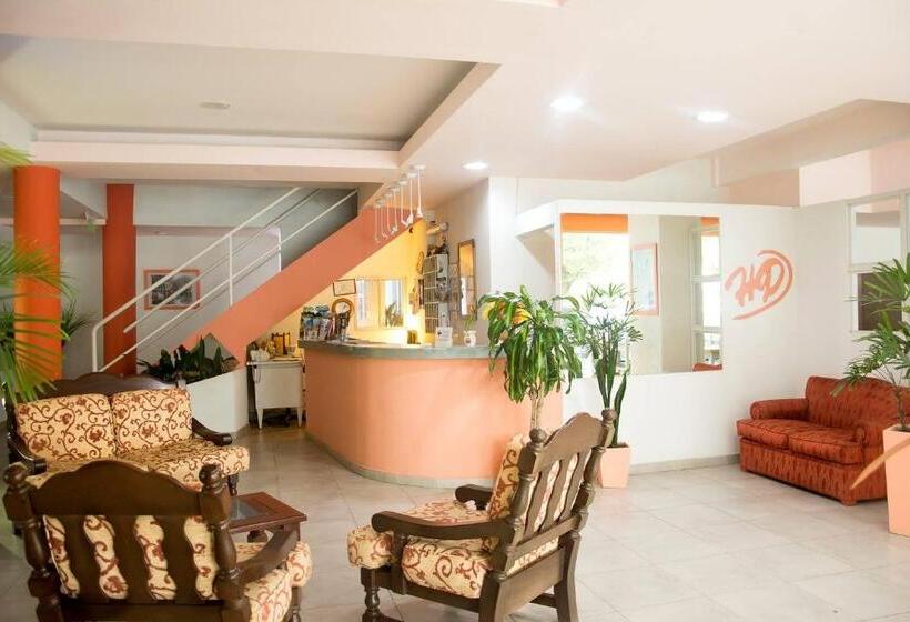 酒店 9 De Diciembre