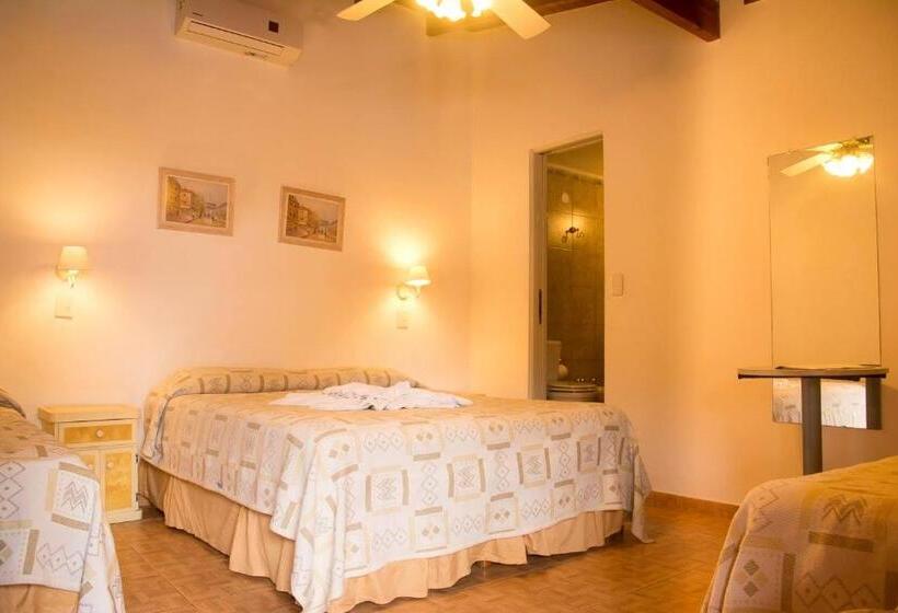 酒店 9 De Diciembre