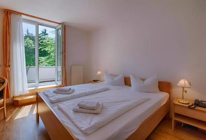 Hotelli Haus Oberland