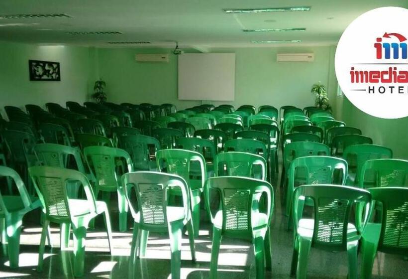 בית מלון כפרי Imediato