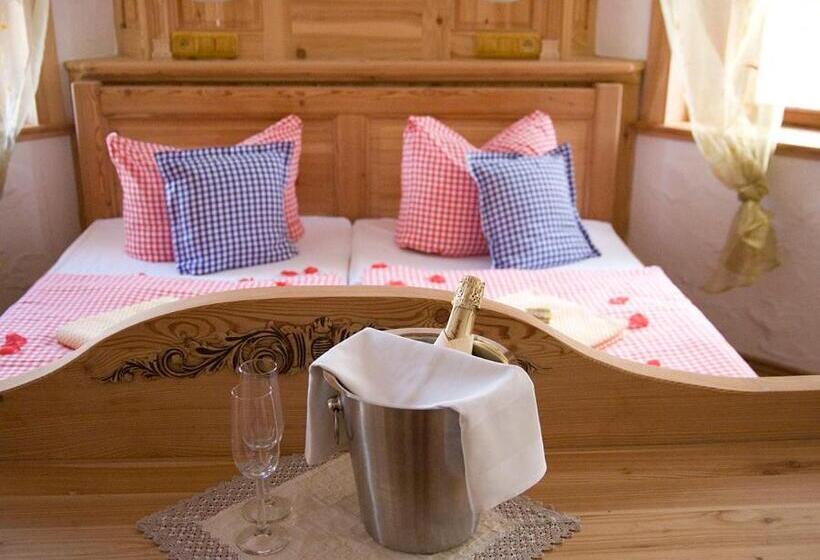 ホテル U špejcharu