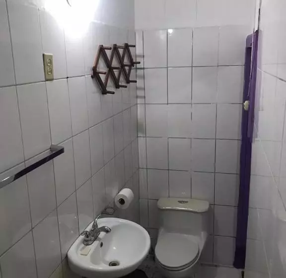 پانسیون Casa Romano Hostel