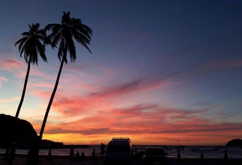 פנסיון Casa Romano Hostel