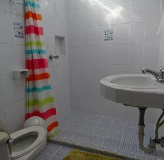 پانسیون Casa Romano Hostel