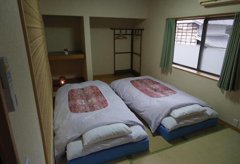 פנסיון Guest House Motomiya