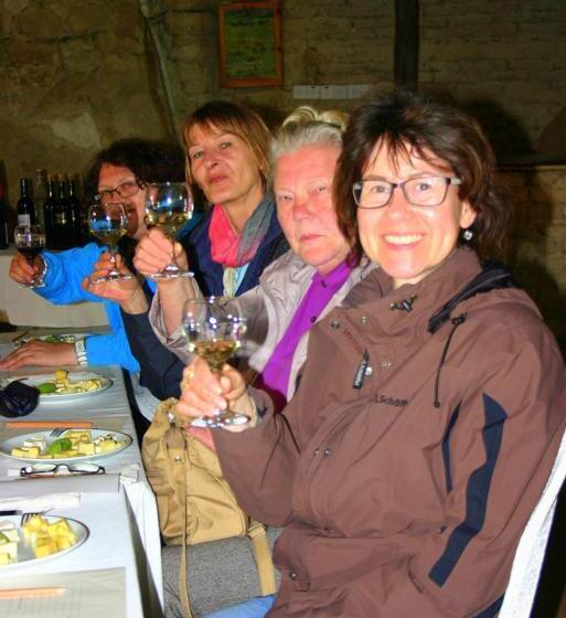 膳宿费 Nitovikla Hotel & Cave Restaurant & Pool An Authentic Local Experience !