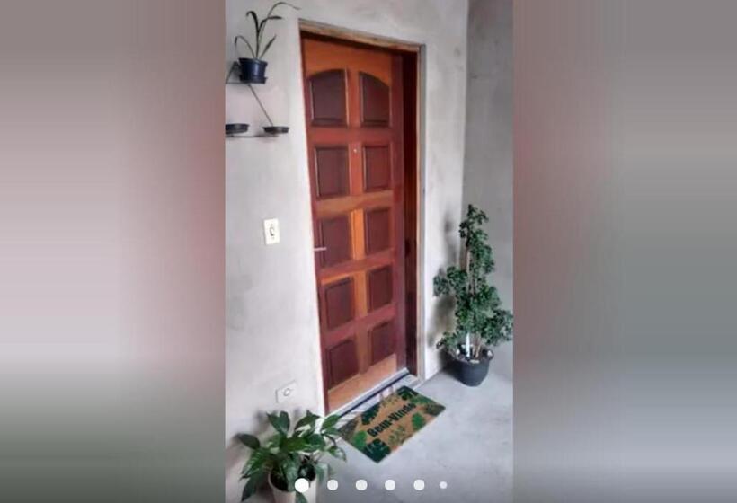 پانسیون Quarto Familiar, Aeroporto Guarulhos