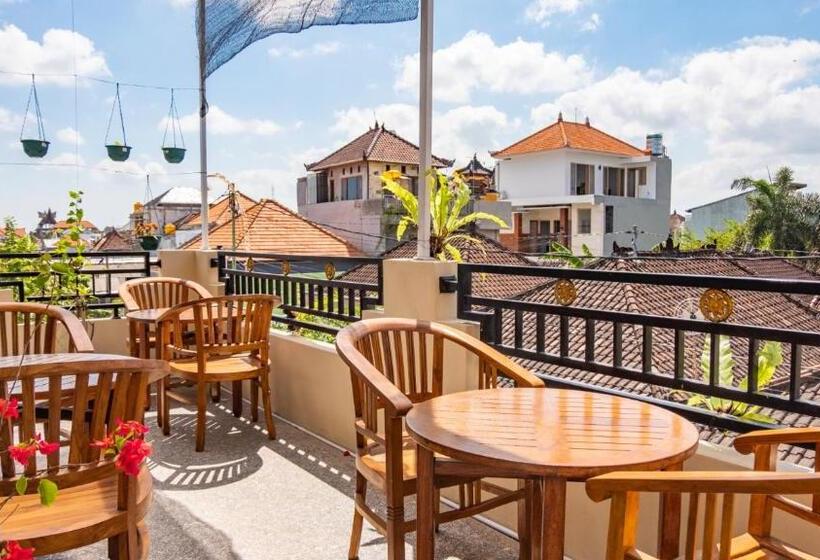 펜션 Sr Caviar Guest House Canggu