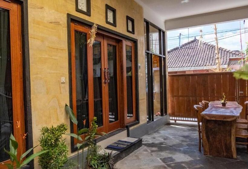 펜션 Sr Caviar Guest House Canggu