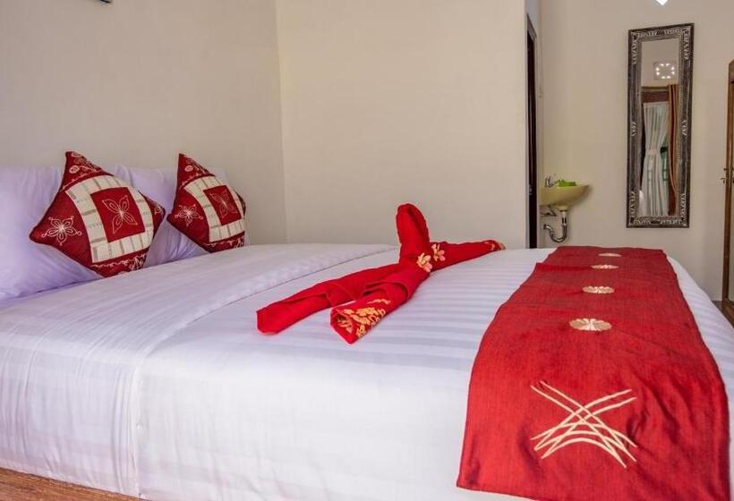 펜션 Sr Caviar Guest House Canggu