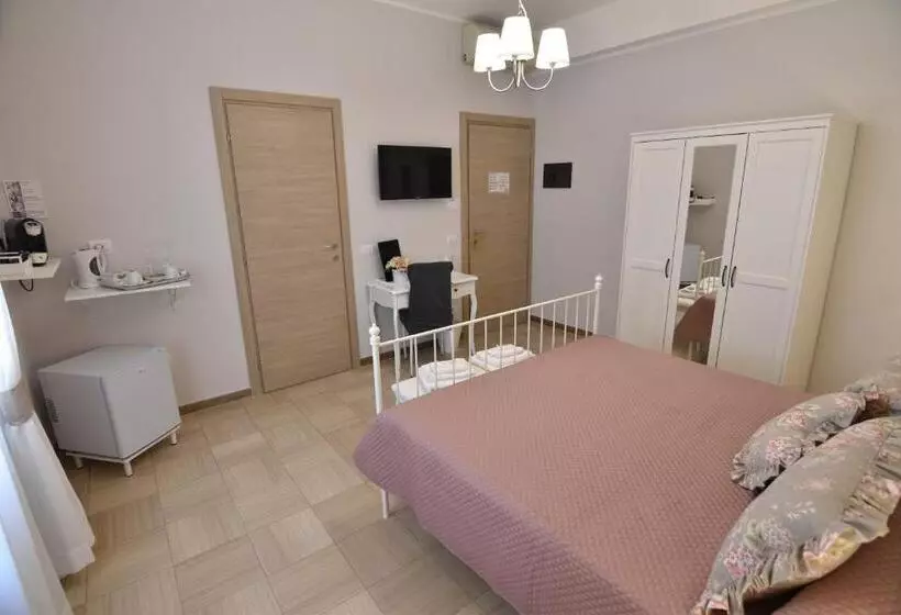 پانسیون Sunny Rooms