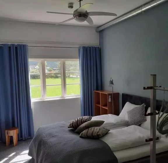 リゾートホテル Adventure Hotel & Guesthouse Eidfjord New