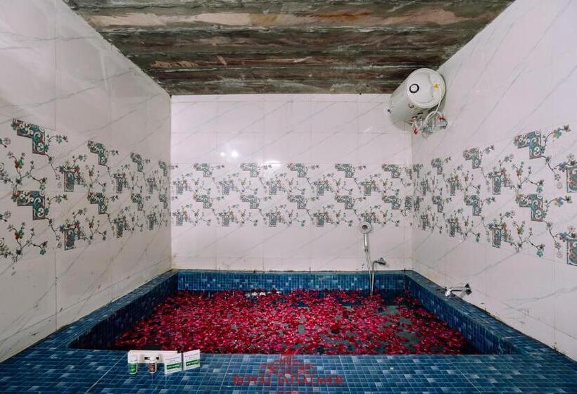 Royal Jaisalmer Resort With Swimming Pool