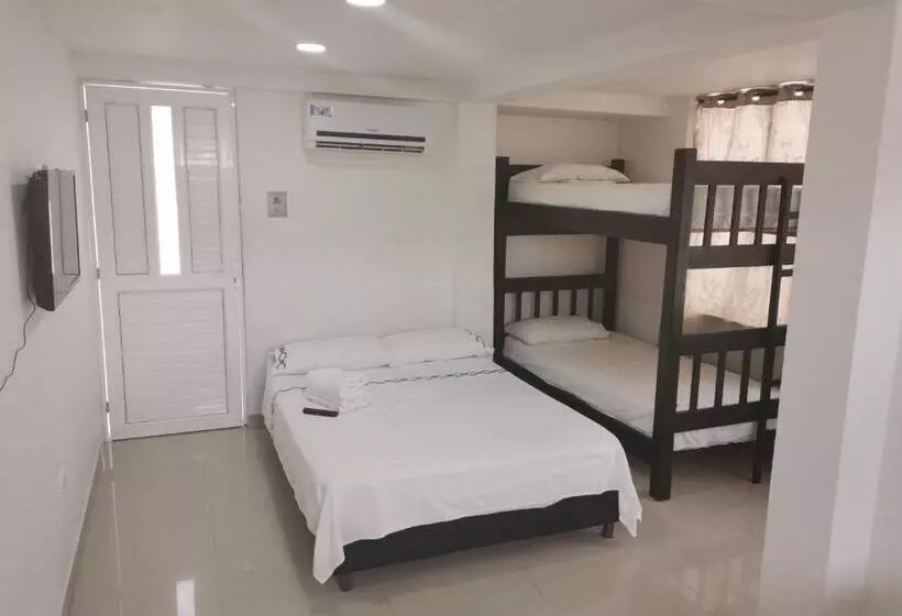 Retkeilymaja Bull Shark