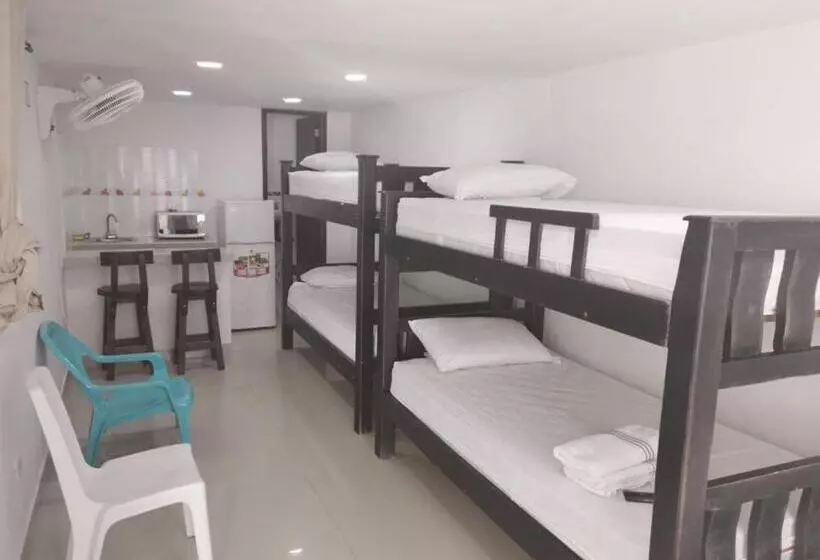 Retkeilymaja Bull Shark