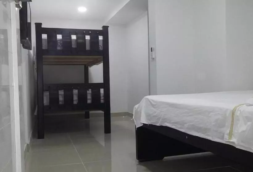 Retkeilymaja Bull Shark