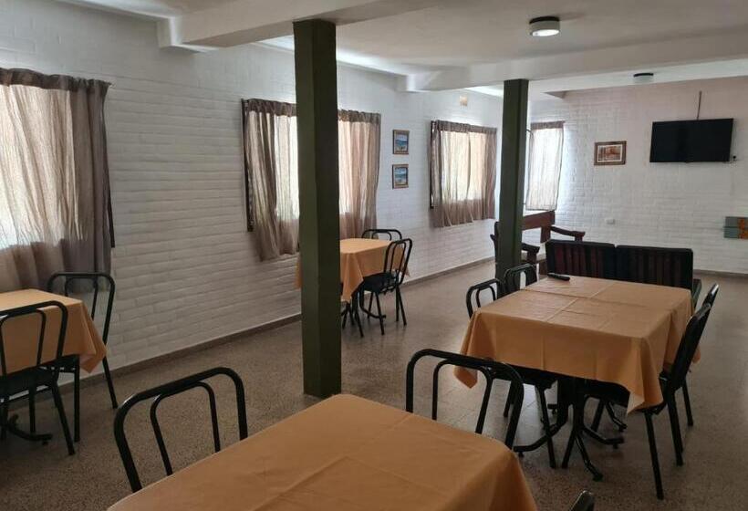 Hostel Hostería Los Sauces