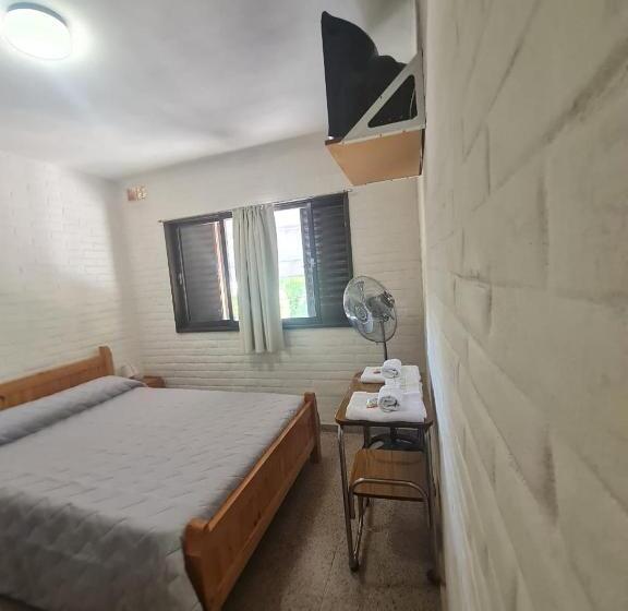 Hostel Hostería Los Sauces