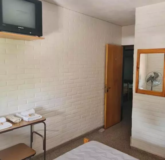 Retkeilymaja Hostería Los Sauces