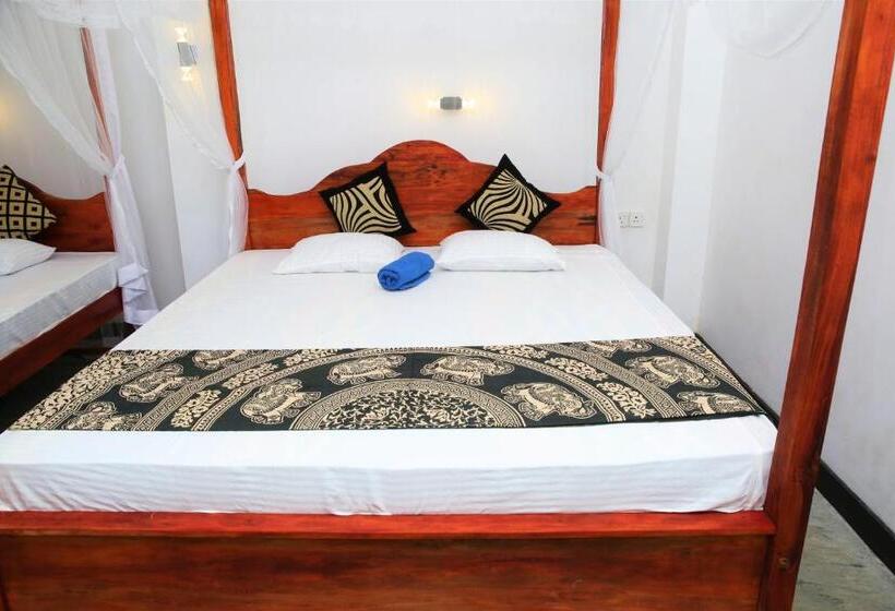 Общежитие Mountain Relax Inn