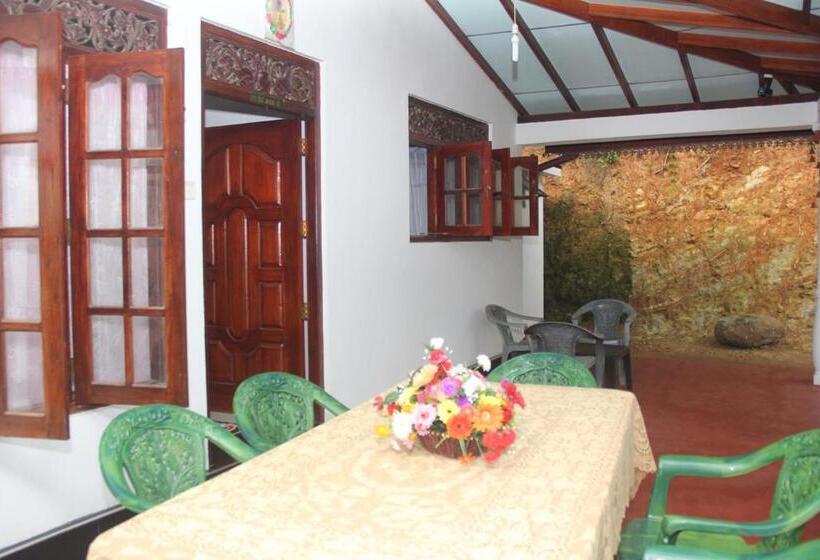 Общежитие Mountain Relax Inn