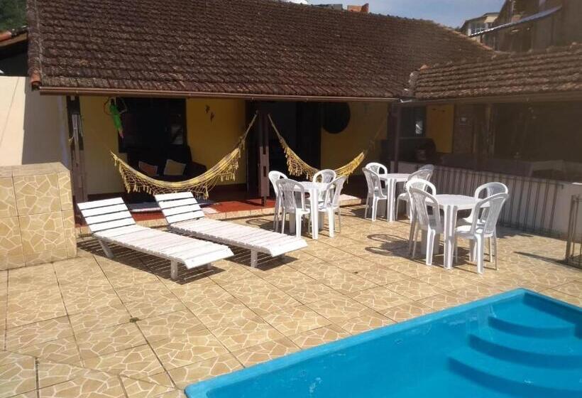 ユースホステル Pousada Santa Clara