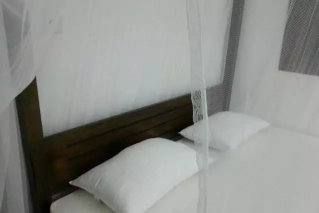 ユースホステル Shantha Surf Villa