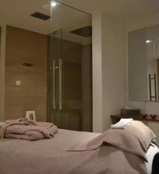 هتل Residence Amann Appartement Et Spa Hammam Sauna Jacuzzi
