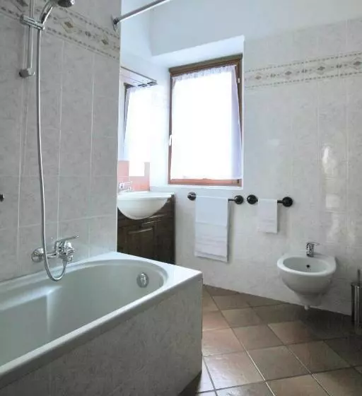B&b Il Pisolo Di Meina