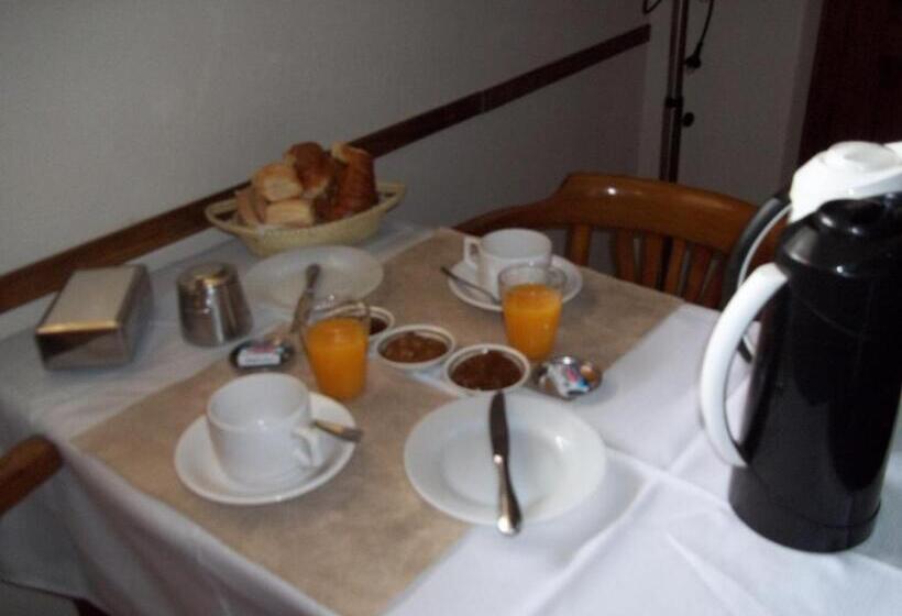 B&b La Casa Del Padre Leclef