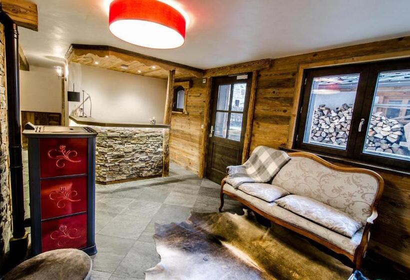 تختخواب و صبحانه Chalet L Etagne